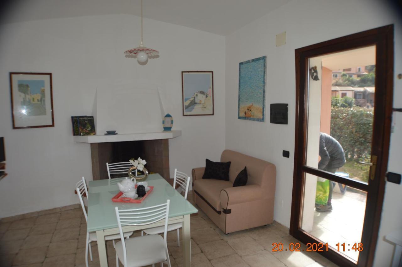 Villa Rosetta Chia Luaran gambar